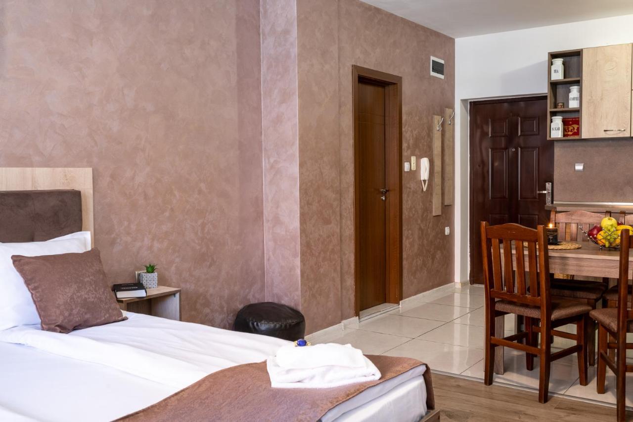 Luxor Apartment فيلينغراد المظهر الخارجي الصورة